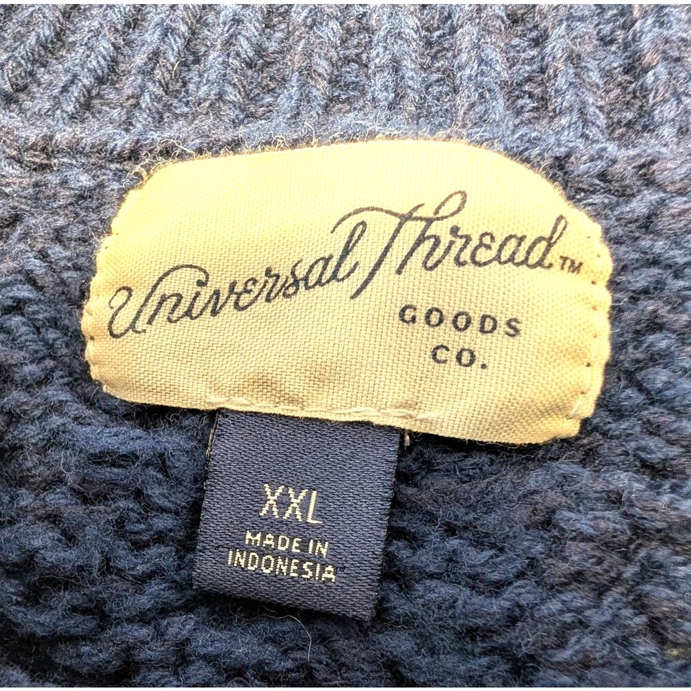 Universal Thread Cable Knit Chunky Fisherman Swea… - image 4